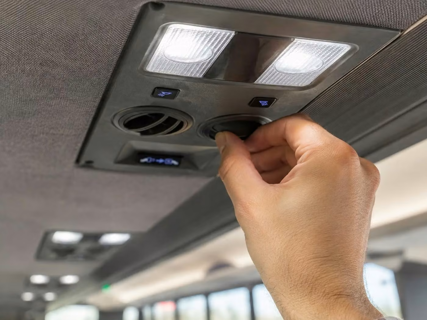 douglasville 15 passenger minibus air conditioning