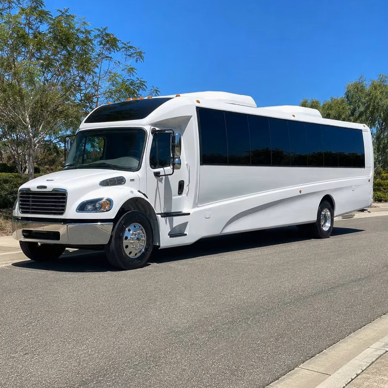 douglasville 35 passenger minibus rental
