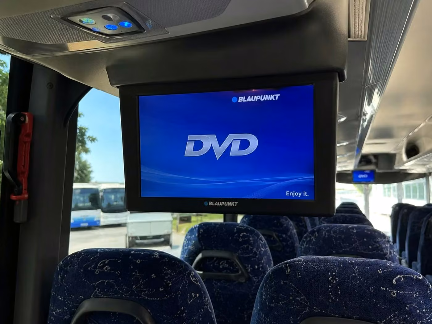 douglasville 56 passenger charter bus tvs