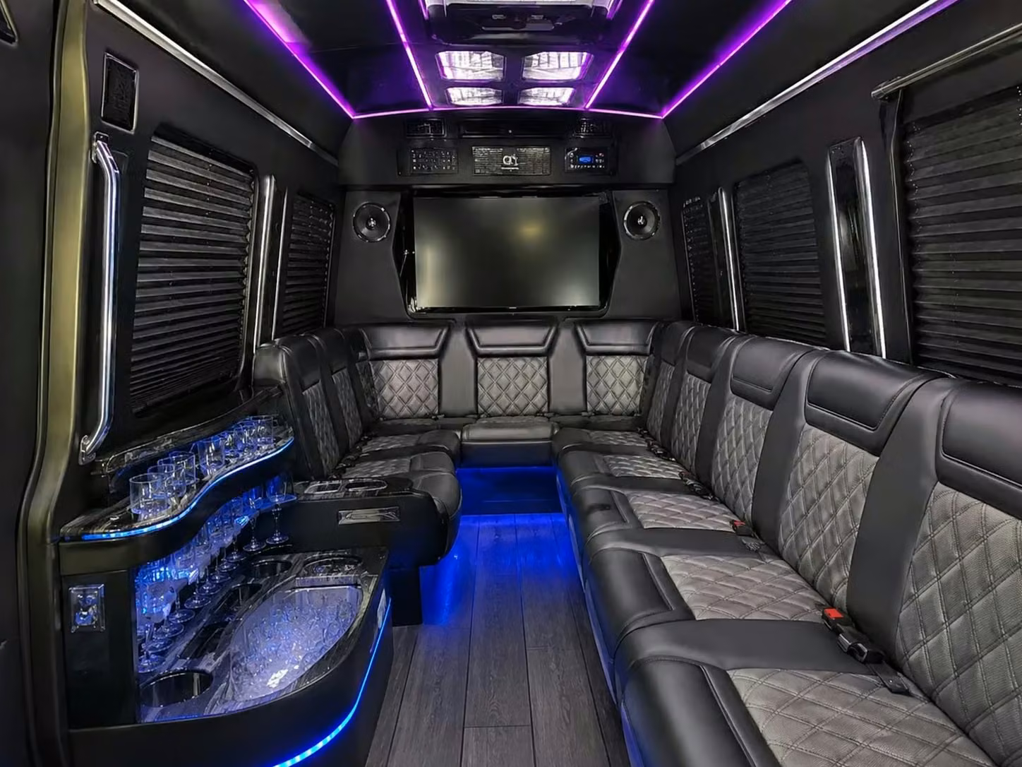 douglasville all white and all black corporate style fleets for douglasville weddings